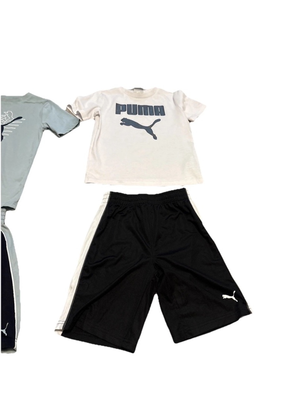 (2) PUMA boys T-shirts & Athletic Shorts Sets Big Logo Sage White Black Size 7 - Picture 3 of 16